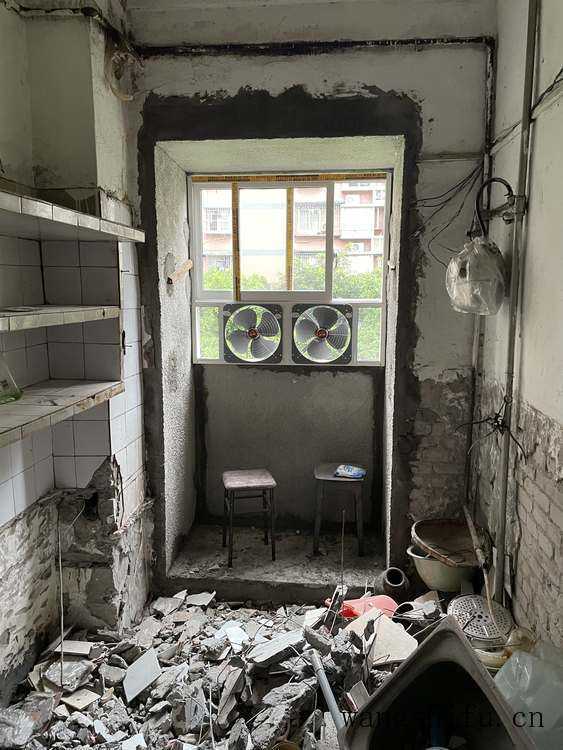 地暖是自己安装还是开发商安装