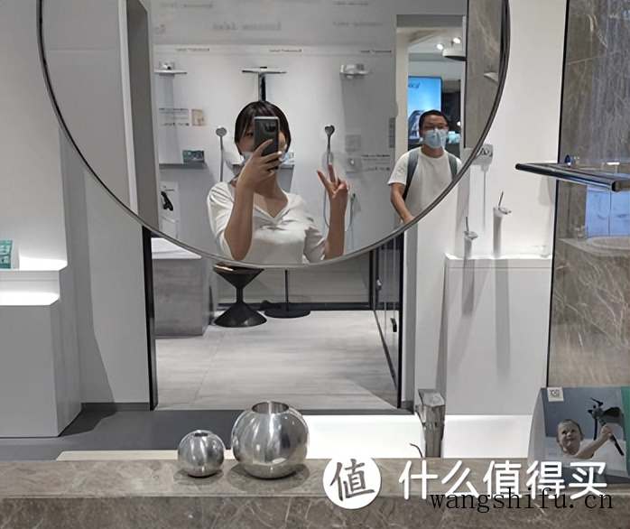 松下插座和公牛插座哪个好？如何选择最适合自己的插座？