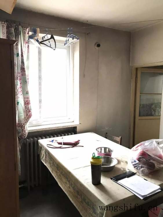 石英砖和地铺石哪个好？详细比较分析