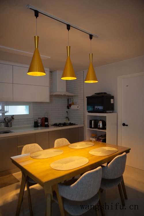 没钱买房,将爸妈的一套50㎡老房要来,6万改造明年结婚能用上 旧房翻新 第6张 没钱买房,将爸妈的一套50㎡老房要来,6万改造明年结婚能用上 旧房翻新 粉刷匠第6张 没钱买房,将爸妈的一套50㎡老房要来,6万改造明年结婚能用上 旧房翻新 第6张 没钱买房,将爸妈的一套50㎡老房要来,6万改造明年结婚能用上 旧房翻新 粉刷匠第6张