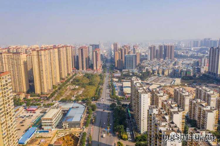 集装箱尺寸规格表及其应用