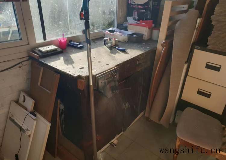 飞云防盗门：保护家居安全的首选
