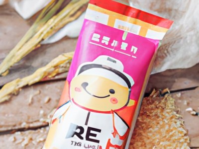 三雄极光（三雄极光照明排名第几）