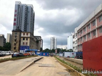红苹果整体衣柜（红苹果整体衣柜图片）