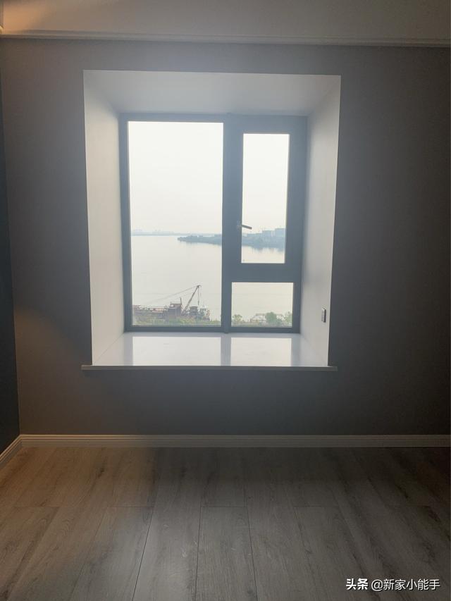 历时一年终于完工，全屋贴墙布，家人都觉得漂亮，还没家具先晒晒