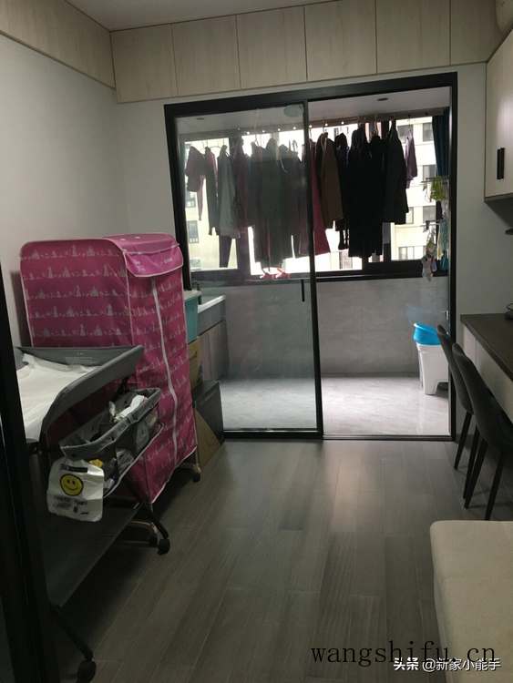她家首套新房，全屋装修非常简单，三代同堂生活在一起很幸福 旧房翻新 第15张 她家首套新房，全屋装修非常简单，三代同堂生活在一起很幸福 旧房翻新 粉刷匠第15张