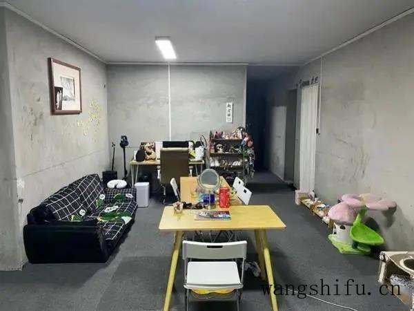 毛坯房居住指南,要钱没有,能住就行 旧房翻新 第5张 毛坯房居住指南,要钱没有,能住就行 旧房翻新 粉刷匠第5张 毛坯房居住指南,要钱没有,能住就行 旧房翻新 第5张 毛坯房居住指南,要钱没有,能住就行 旧房翻新 粉刷匠第5张