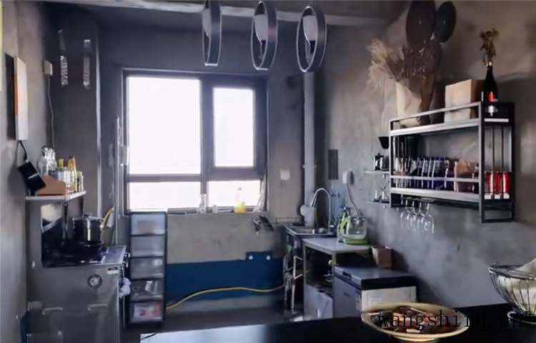 一位姑娘晒出独居的家,毛坯房不装修直接住,网友:也是服了 旧房翻新 第9张 一位姑娘晒出独居的家,毛坯房不装修直接住,网友:也是服了 旧房翻新 粉刷匠第9张 一位姑娘晒出独居的家,毛坯房不装修直接住,网友:也是服了 旧房翻新 第9张 一位姑娘晒出独居的家,毛坯房不装修直接住,网友:也是服了 旧房翻新 粉刷匠第9张