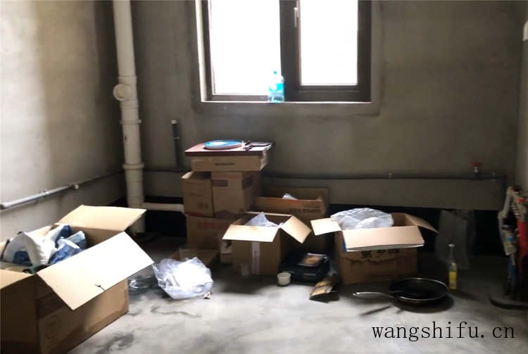 他住进不装修的毛坯房4个月,虽简陋却倍感温馨,网友:还不错 旧房翻新 第6张 他住进不装修的毛坯房4个月,虽简陋却倍感温馨,网友:还不错 旧房翻新 粉刷匠第6张 他住进不装修的毛坯房4个月,虽简陋却倍感温馨,网友:还不错 旧房翻新 第6张 他住进不装修的毛坯房4个月,虽简陋却倍感温馨,网友:还不错 旧房翻新 粉刷匠第6张
